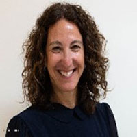 Photo of the Regional Executive (Ontario) from the First Nations and Inuit Health Branch, Lisa Westaway.